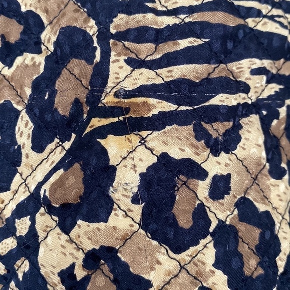 Maggie London vintage quilted jacket in animal print. - Picture 12 of 13